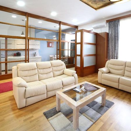 Virag Apartman Luxury Одорхею-Секуєск Екстер'єр фото