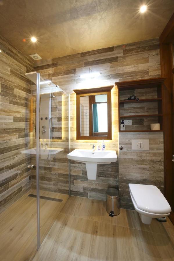 Virag Apartman Luxury Одорхею-Секуєск Екстер'єр фото